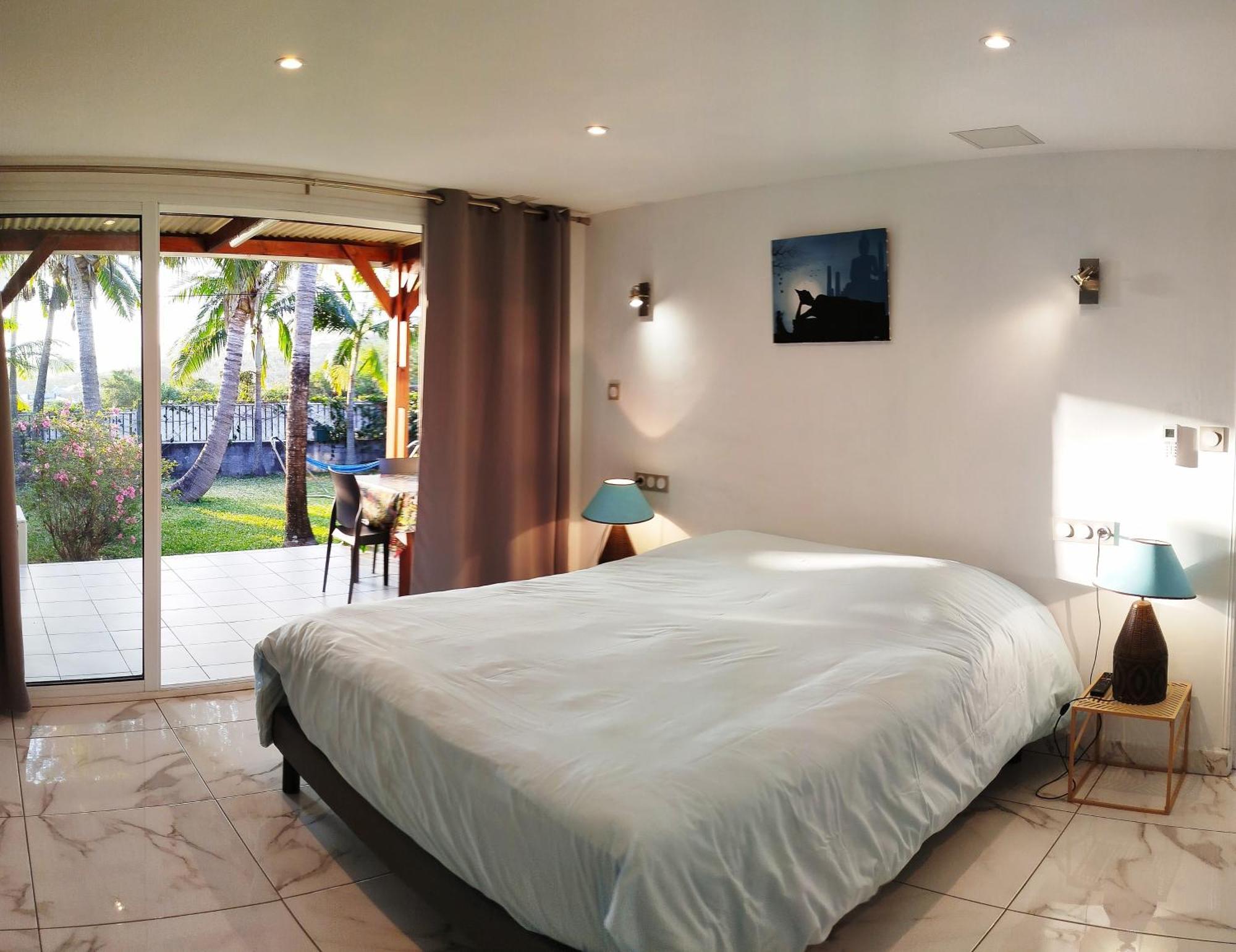 Maison Les Cocotiers De Plaiz'Anse Petite-Ile Exterior photo